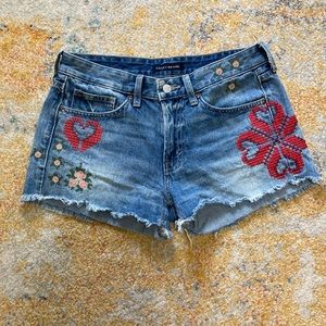 Lucky Brand Embroidered Boyfriend Short